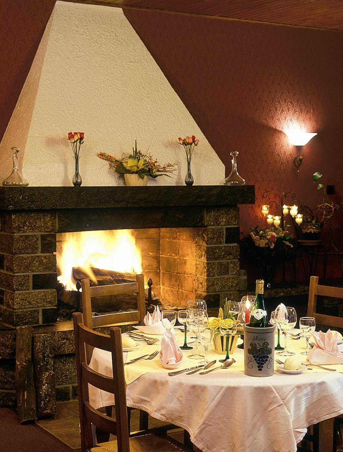 Kruth Auberge De France מראה חיצוני תמונה
